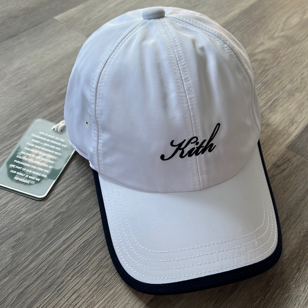 🎾 NWT Kith X Wilson Cap